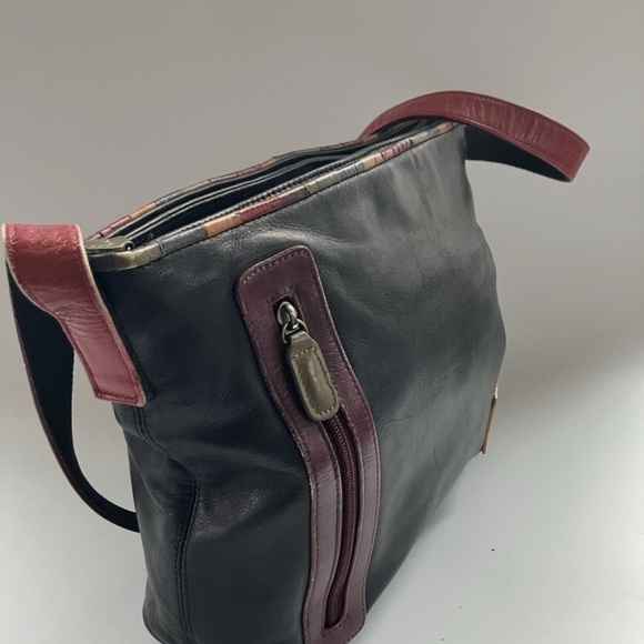 Carlos Falchi large bag for Target. Very good used condition. All zippers work - Picture 5 of 7